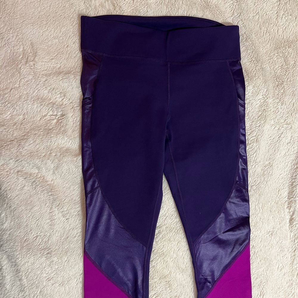 Fabletics Salar Statement Powerhold Legging Plum/… - image 7